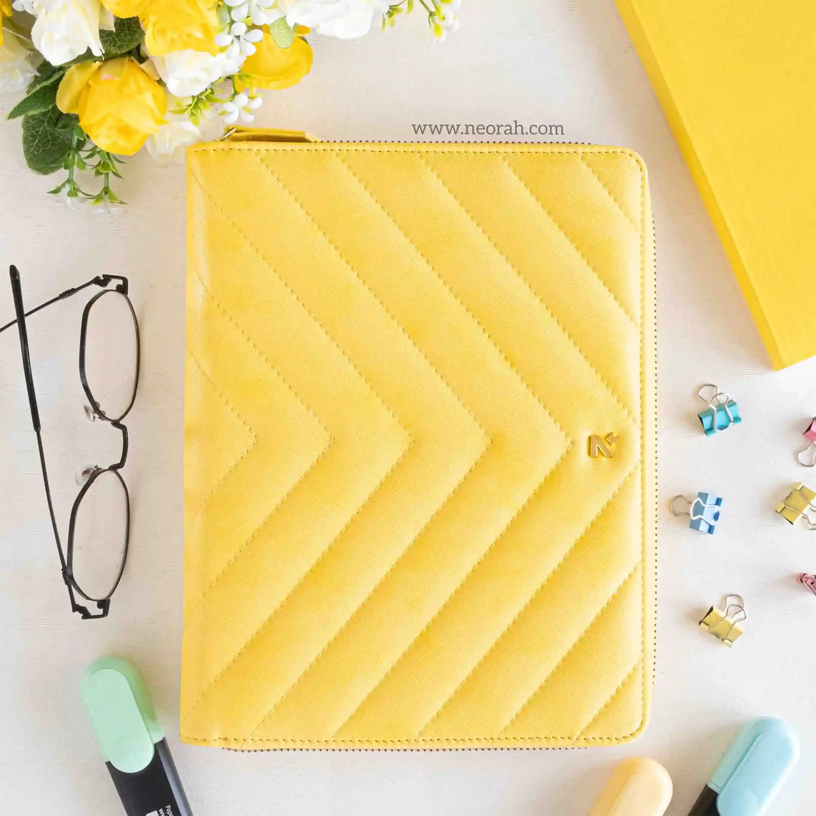 A5 - REFILLABLE QUILTED ORGANISER SLEEVE - ZIP - Image 147