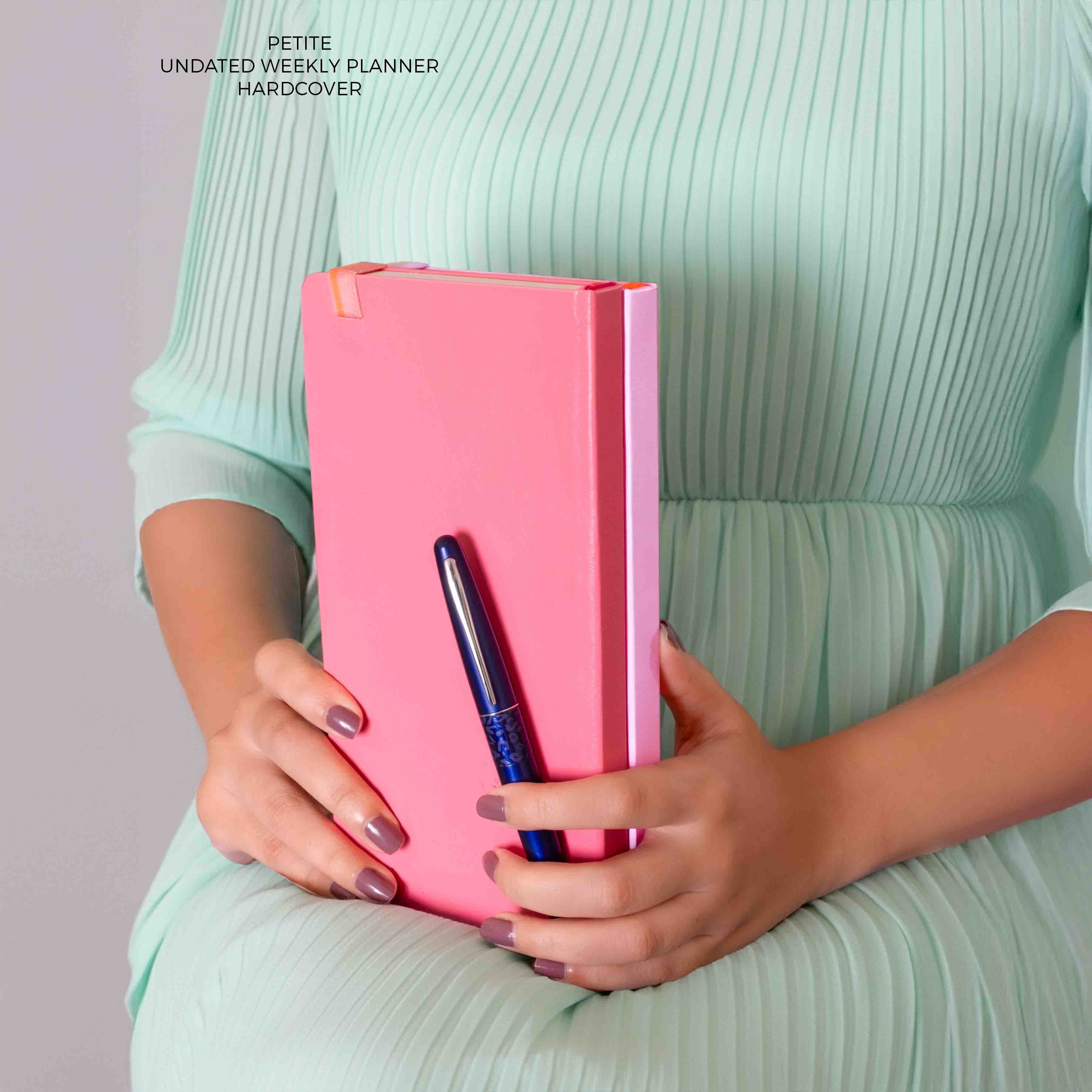 PETITE - UNDATED - WEEKLY PLANNER - HARD COVER - Image 52