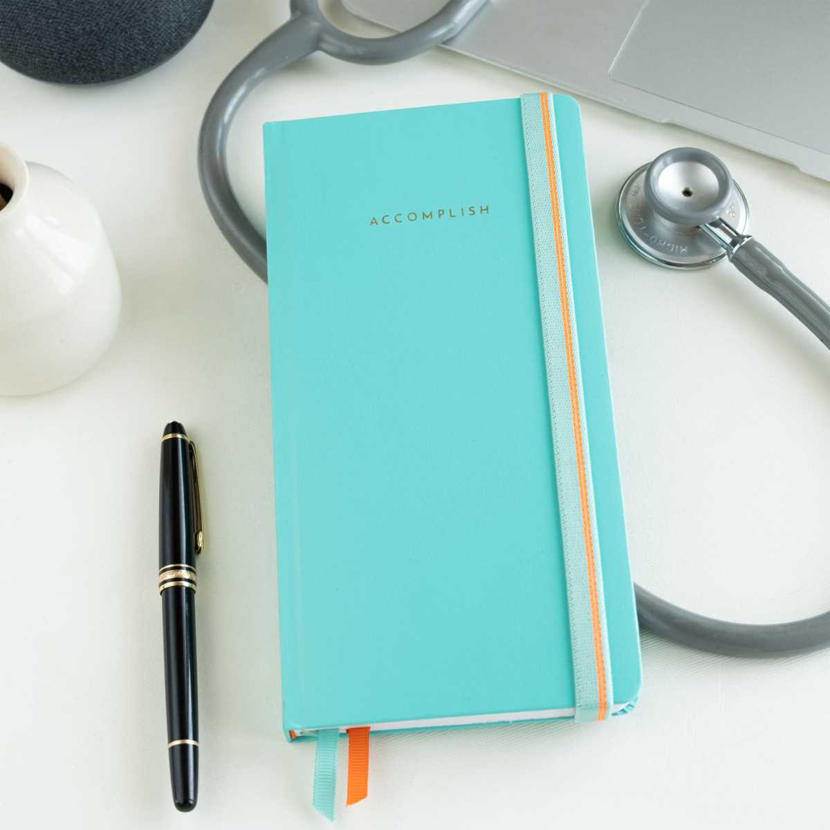 PETITE - UNDATED - WEEKLY PLANNER - HARD COVER - Image 6