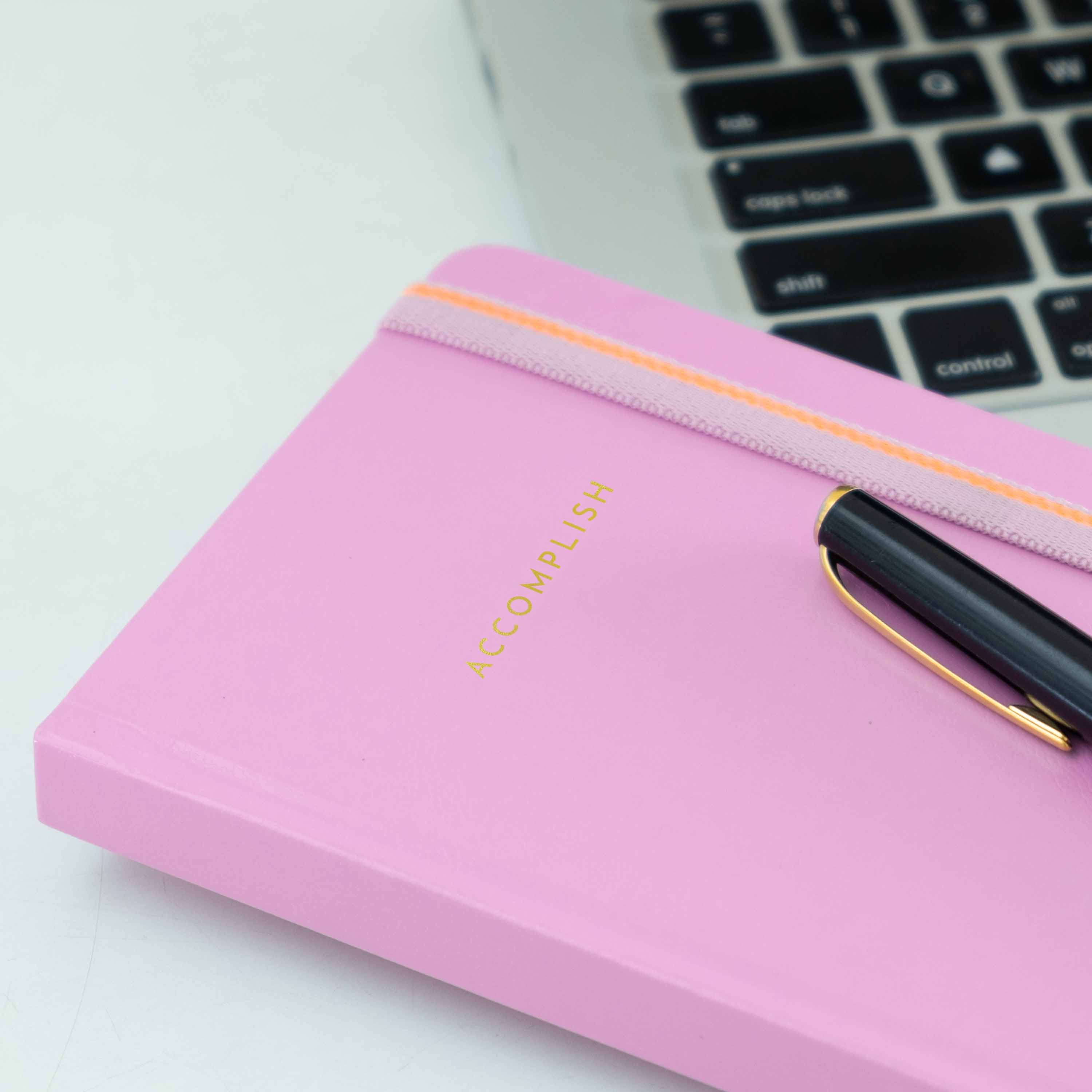 PETITE - UNDATED - WEEKLY PLANNER - HARD COVER - Image 71