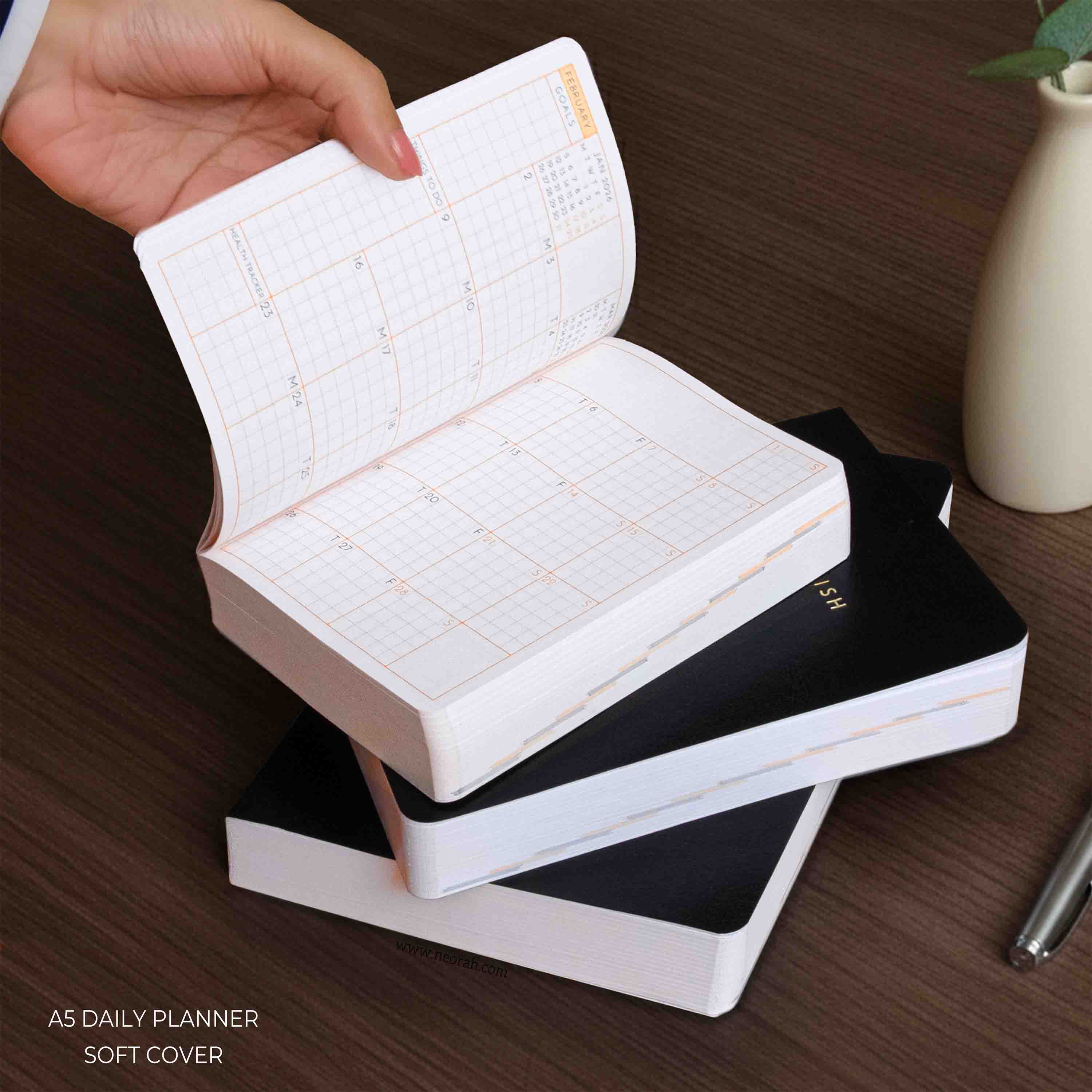 B6 - 2026 - DAILY PLANNER - 512 PAGES - SOFT COVER - Image 16