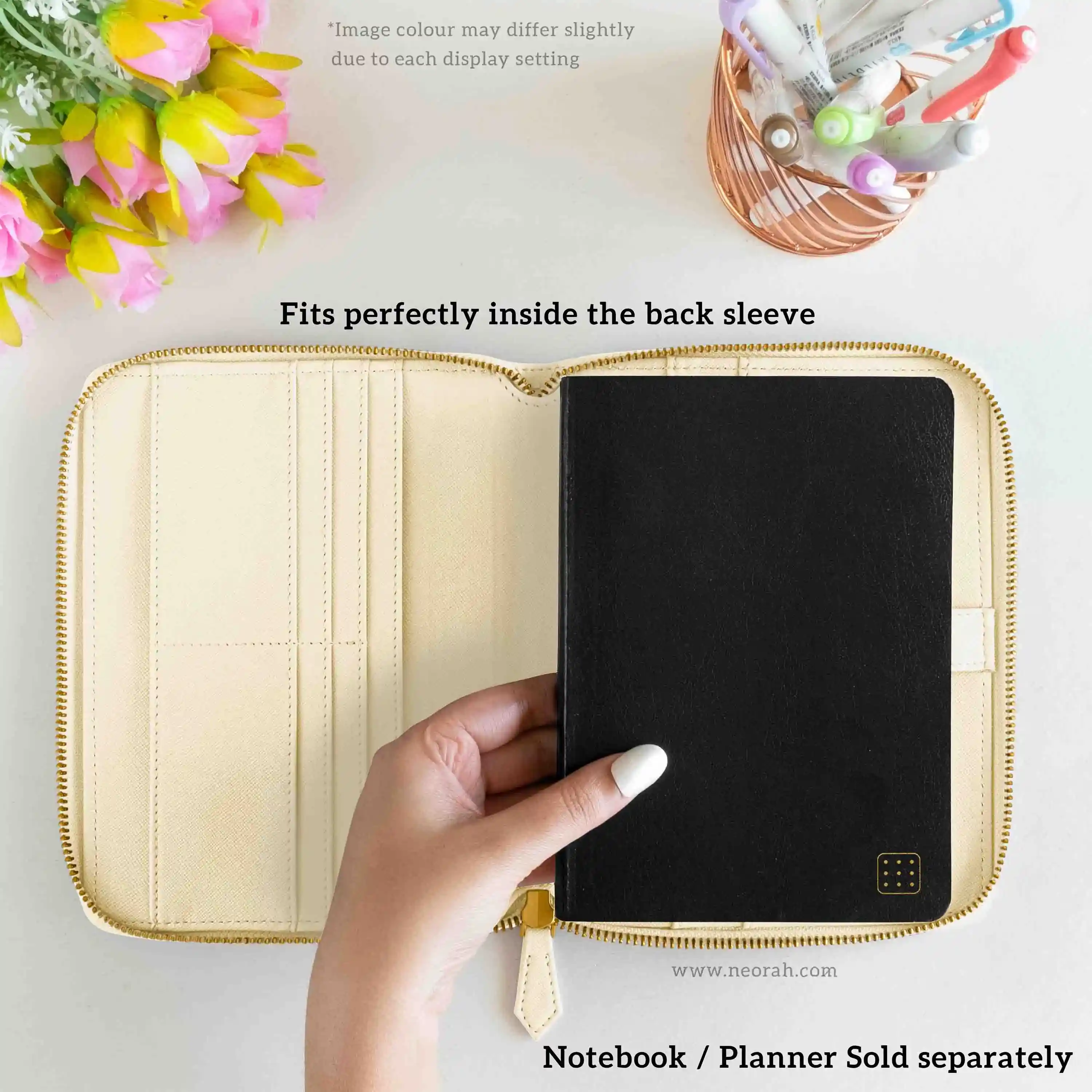 B6 - REFILLABLE QUILTED ORGANISER SLEEVE - ZIP - Image 13