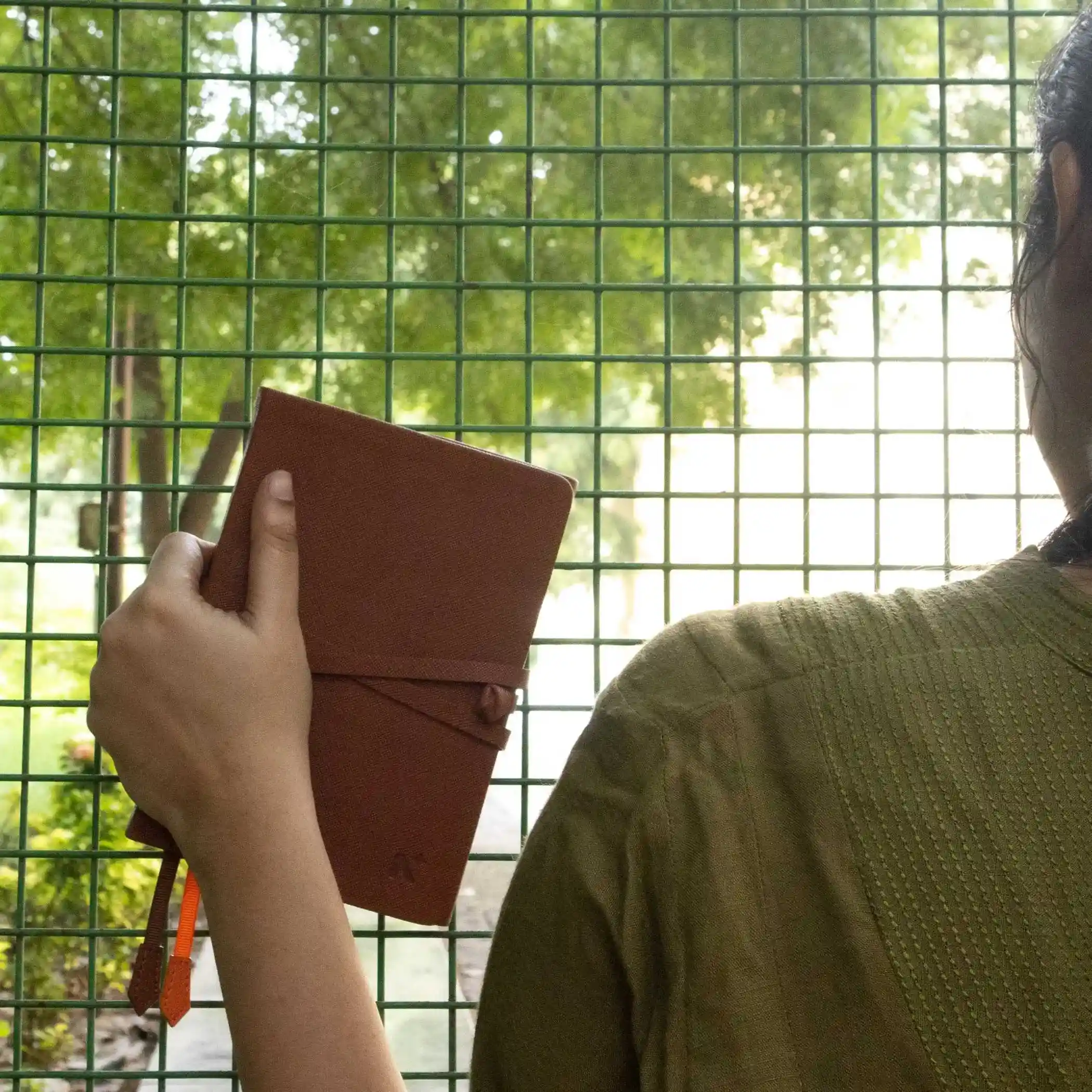 WANDERLUST- JOURNALS - PLAIN - Image 8