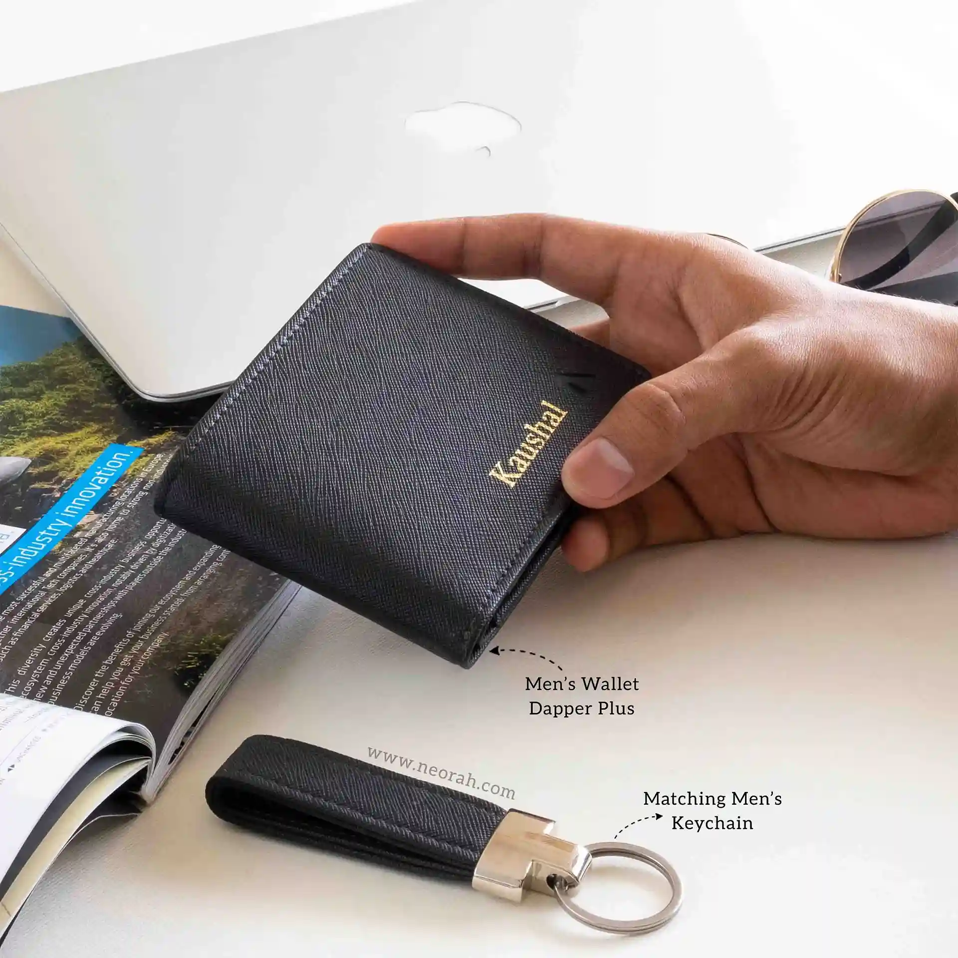 BIFOLD WALLET FOR MEN + KEYCHAIN - Image 7