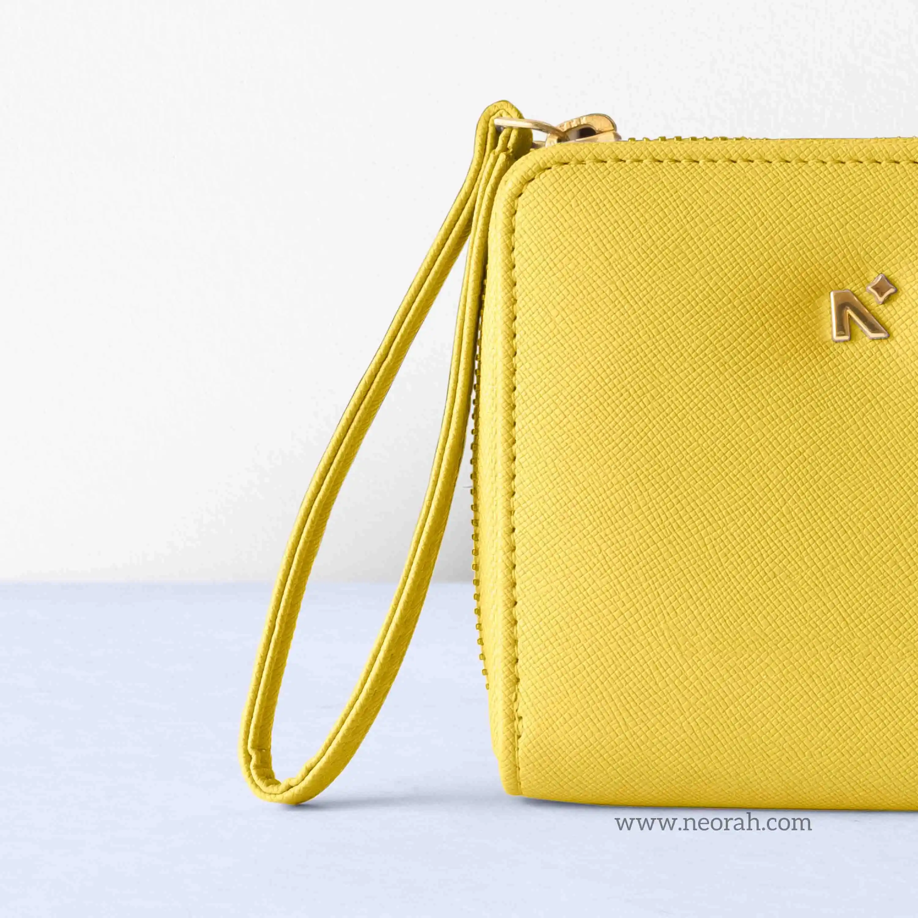 BIJOU - WOMEN ZIP AROUND WALLET WITH WRISTLET - Image 71