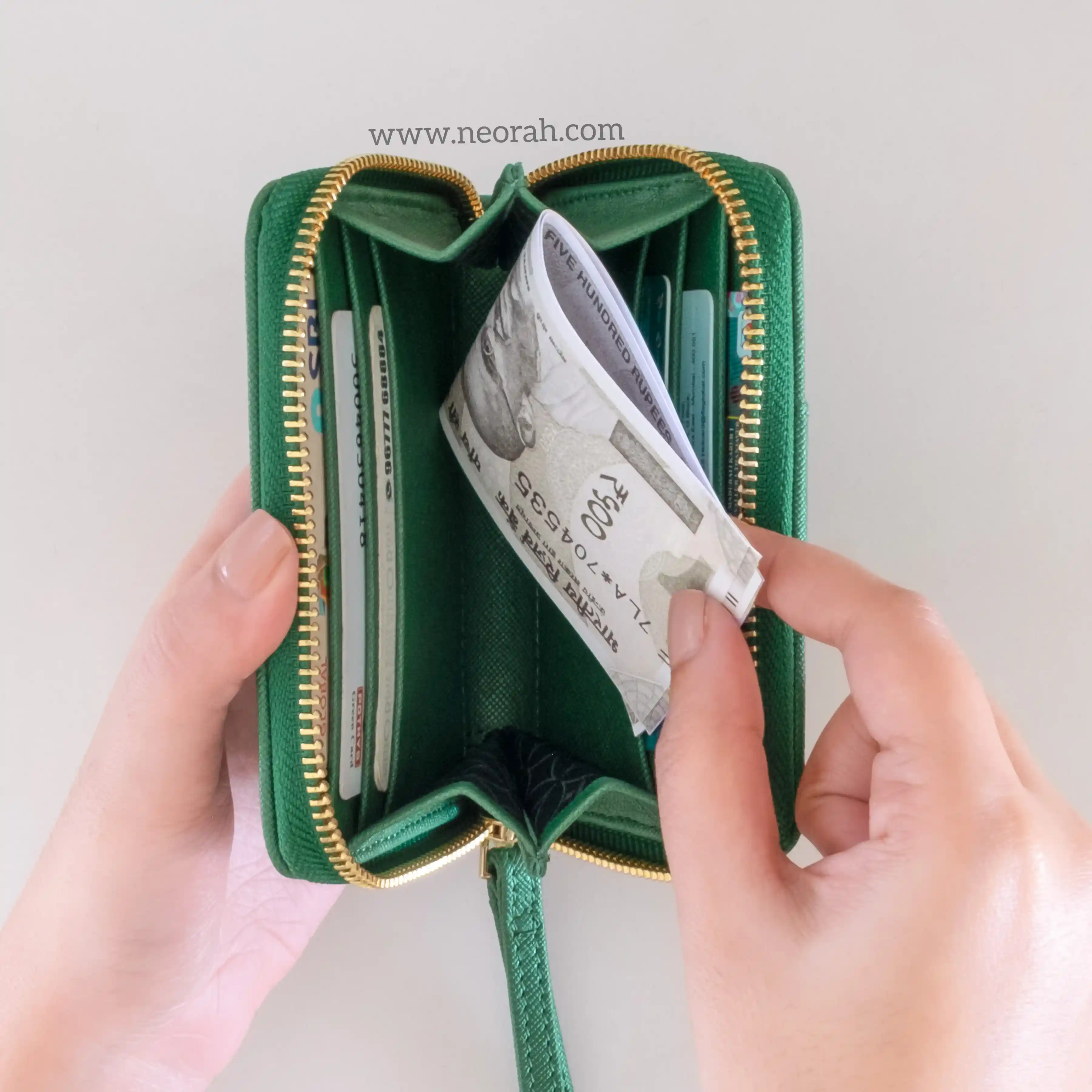 BIJOU - WOMEN ZIP AROUND WALLET WITH WRISTLET - Image 94