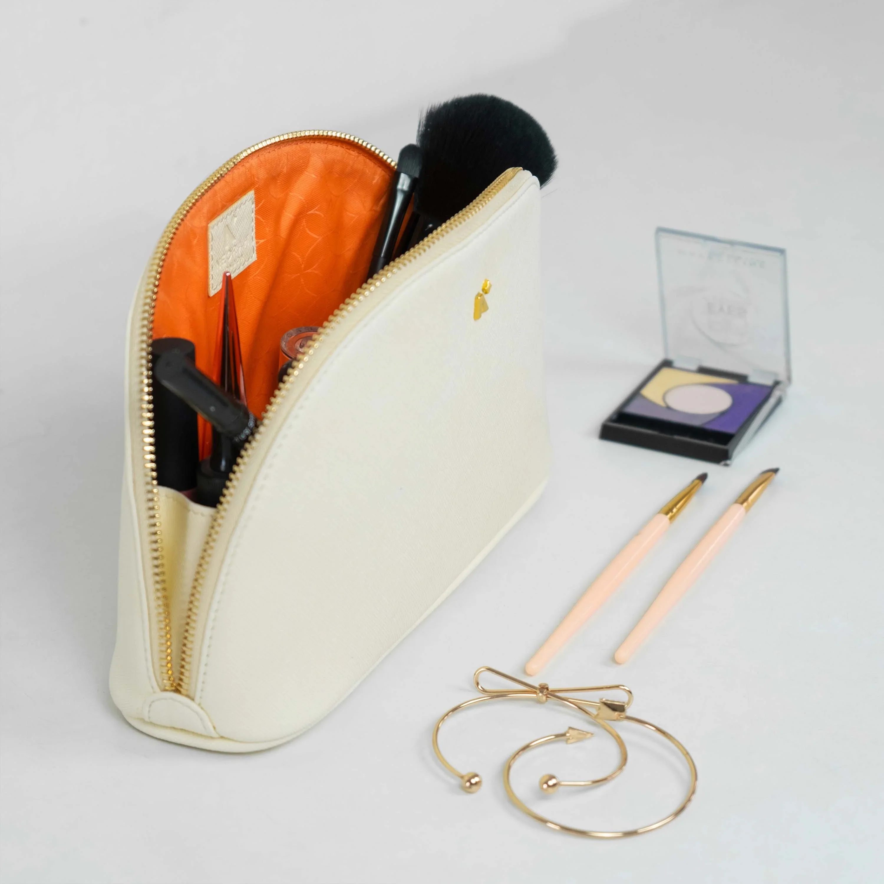 TRAVEL POUCH - Image 46