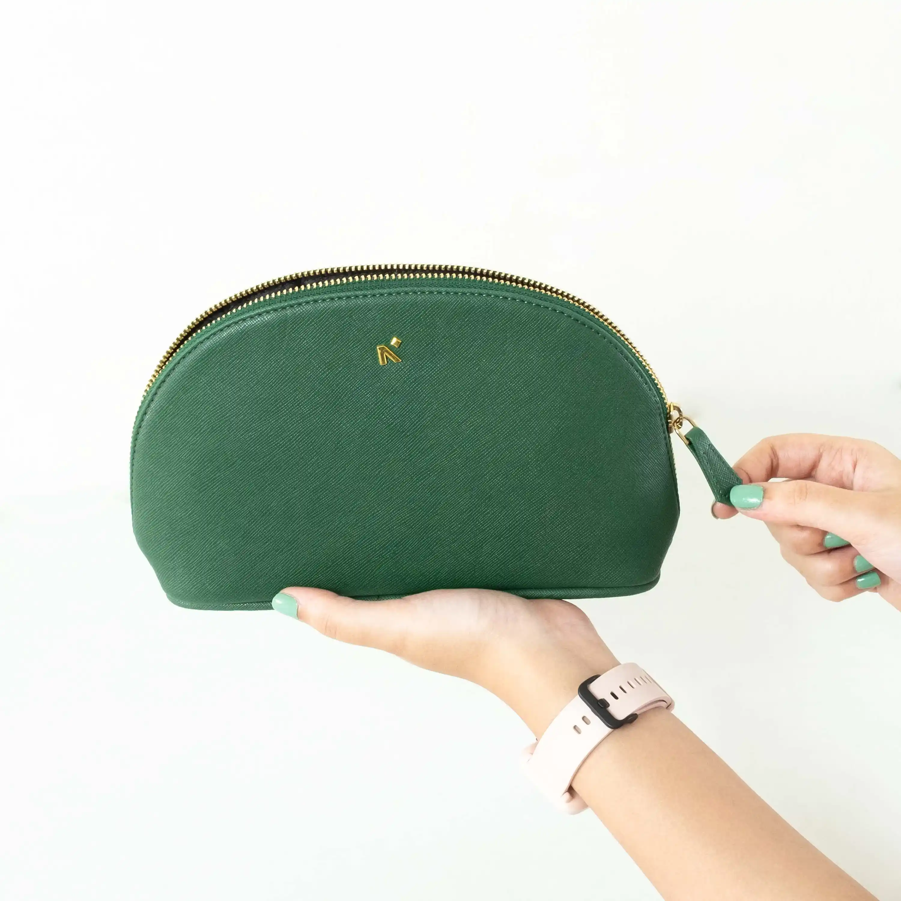 TRAVEL POUCH - Image 71