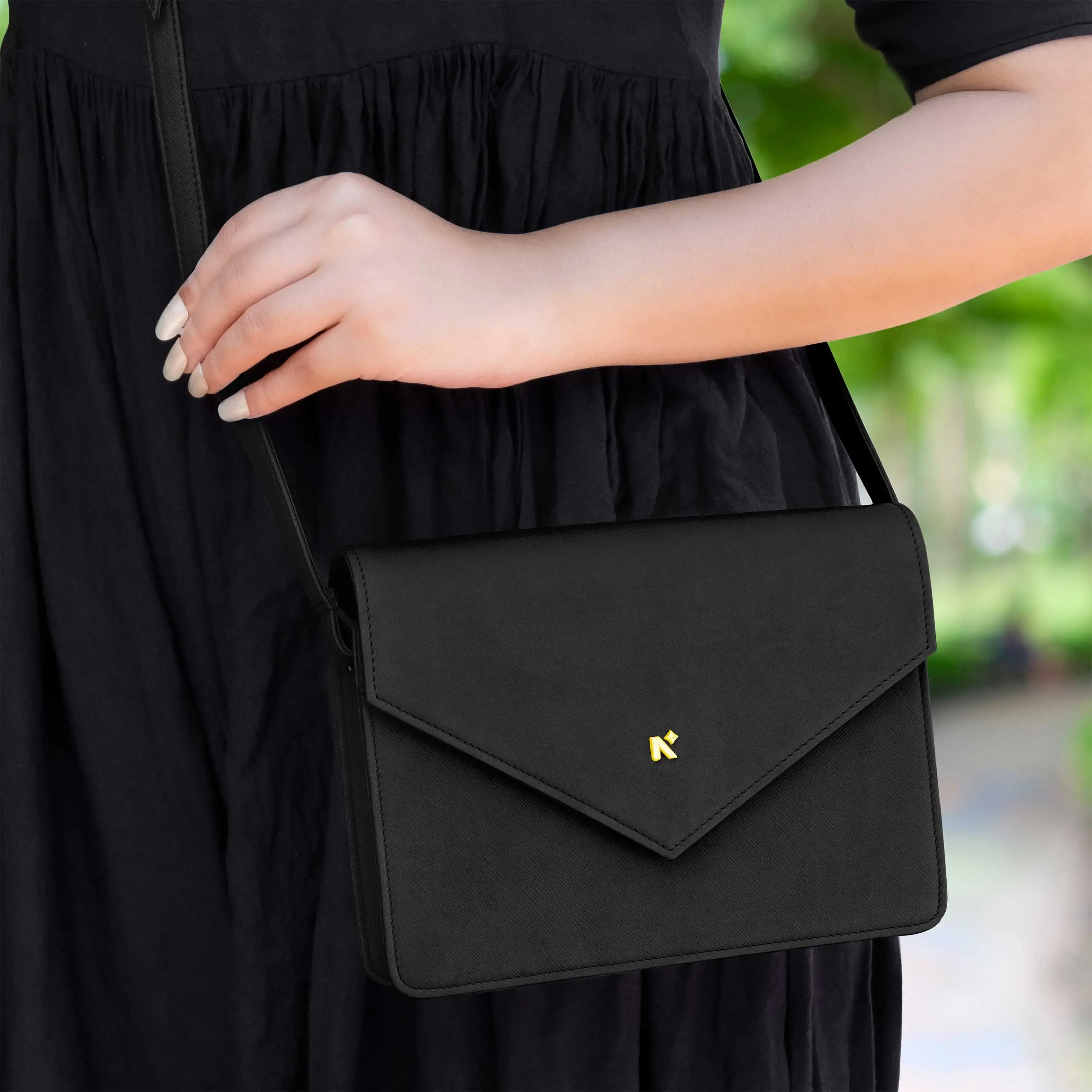 EMMA | CROSSBODY SLING BAG | ENVELOPE - Image 36