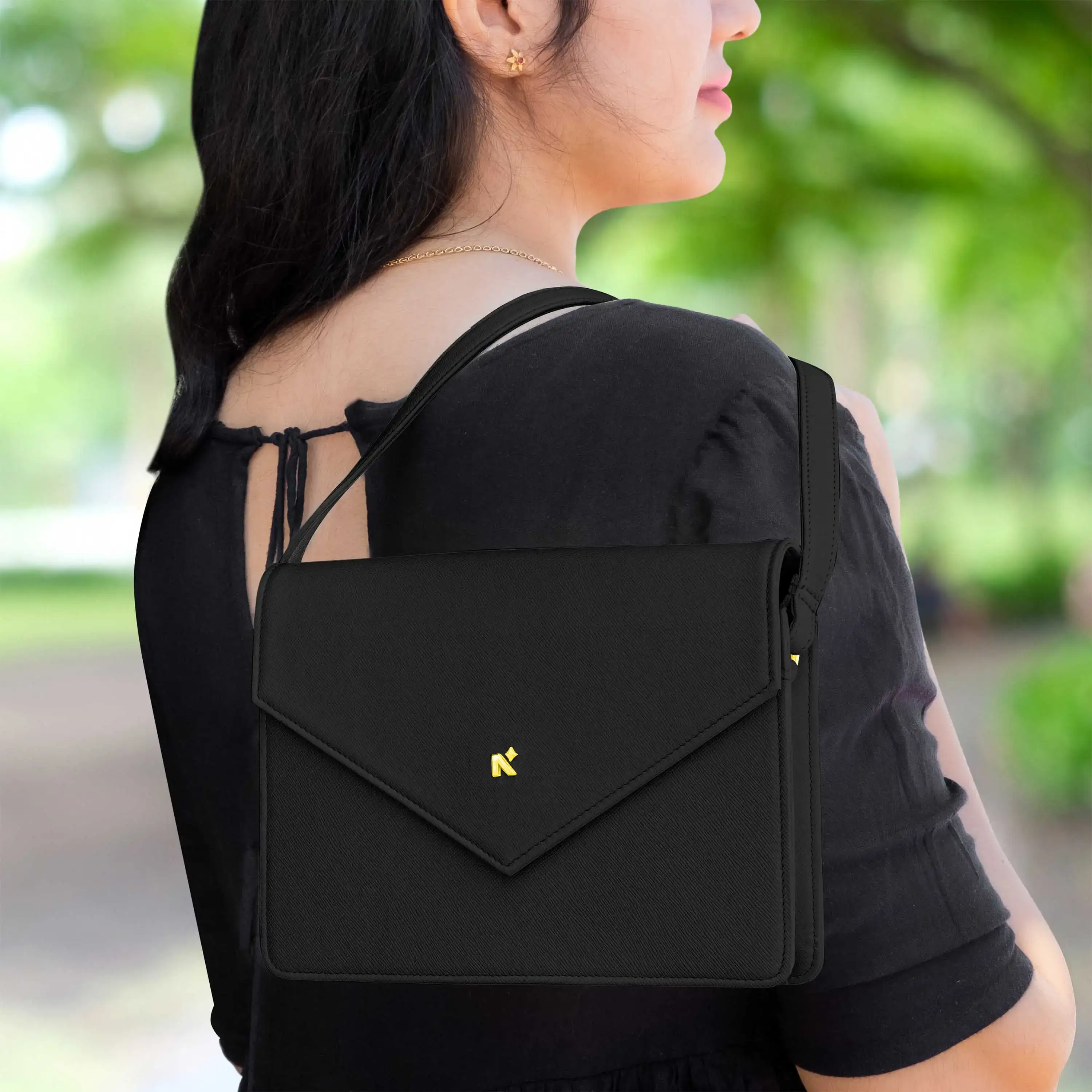 EMMA | CROSSBODY SLING BAG | ENVELOPE - Image 37