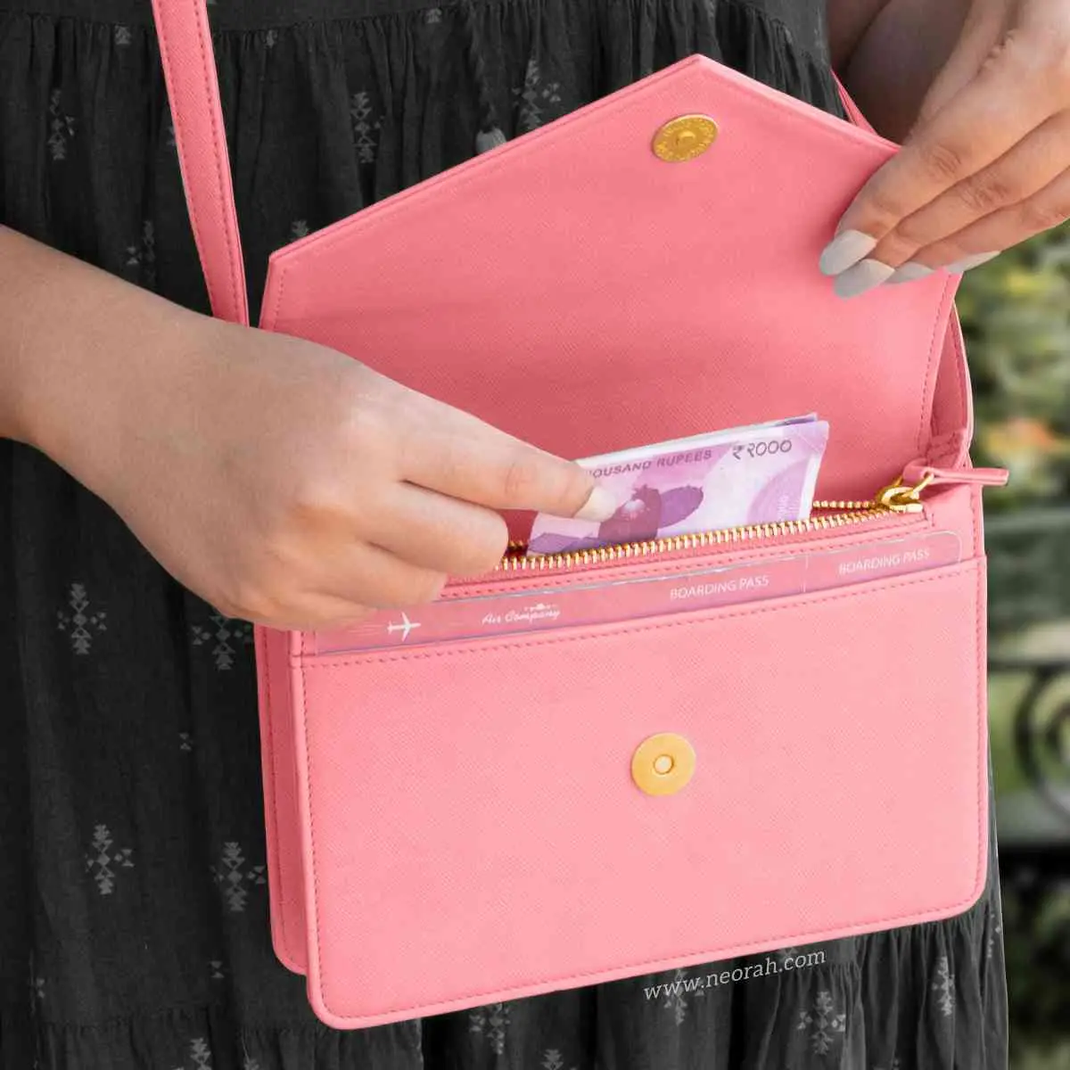 EMMA | CROSSBODY SLING BAG | ENVELOPE - Image 86