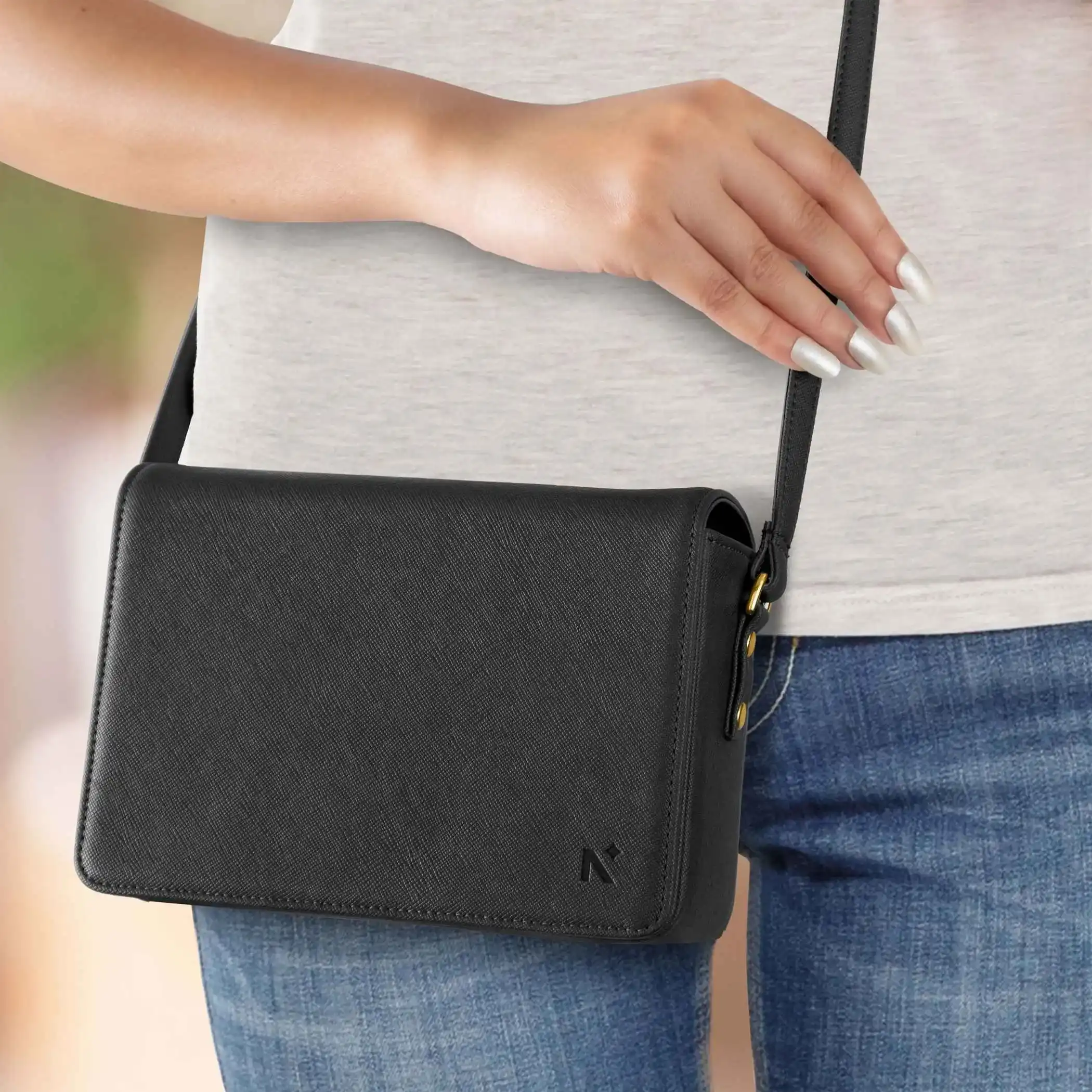 ELEANOR - BOX BAG - Image 16