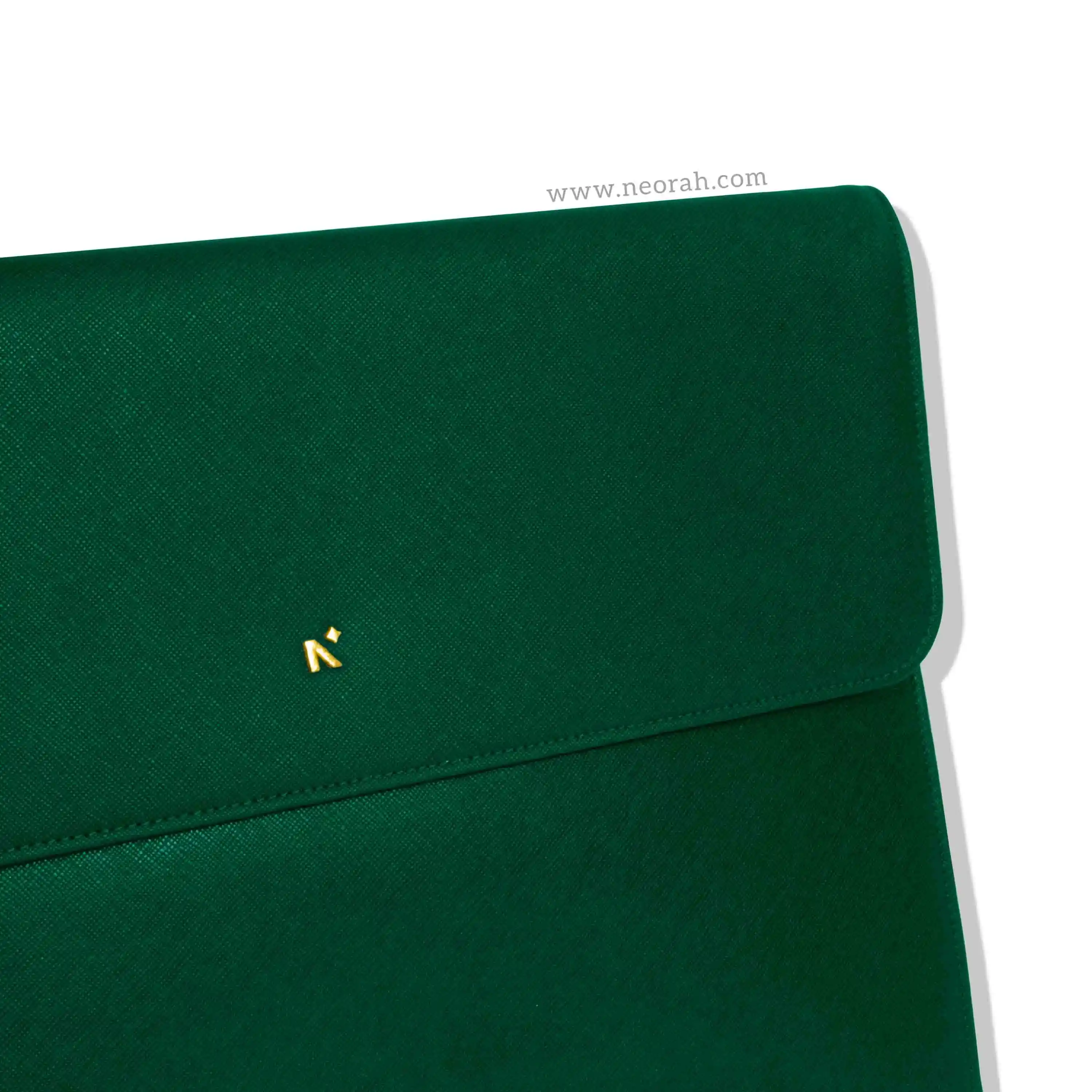 LAPTOP SLEEVE WITH FLAP + MAGNETIC CLOSURE - Image 35