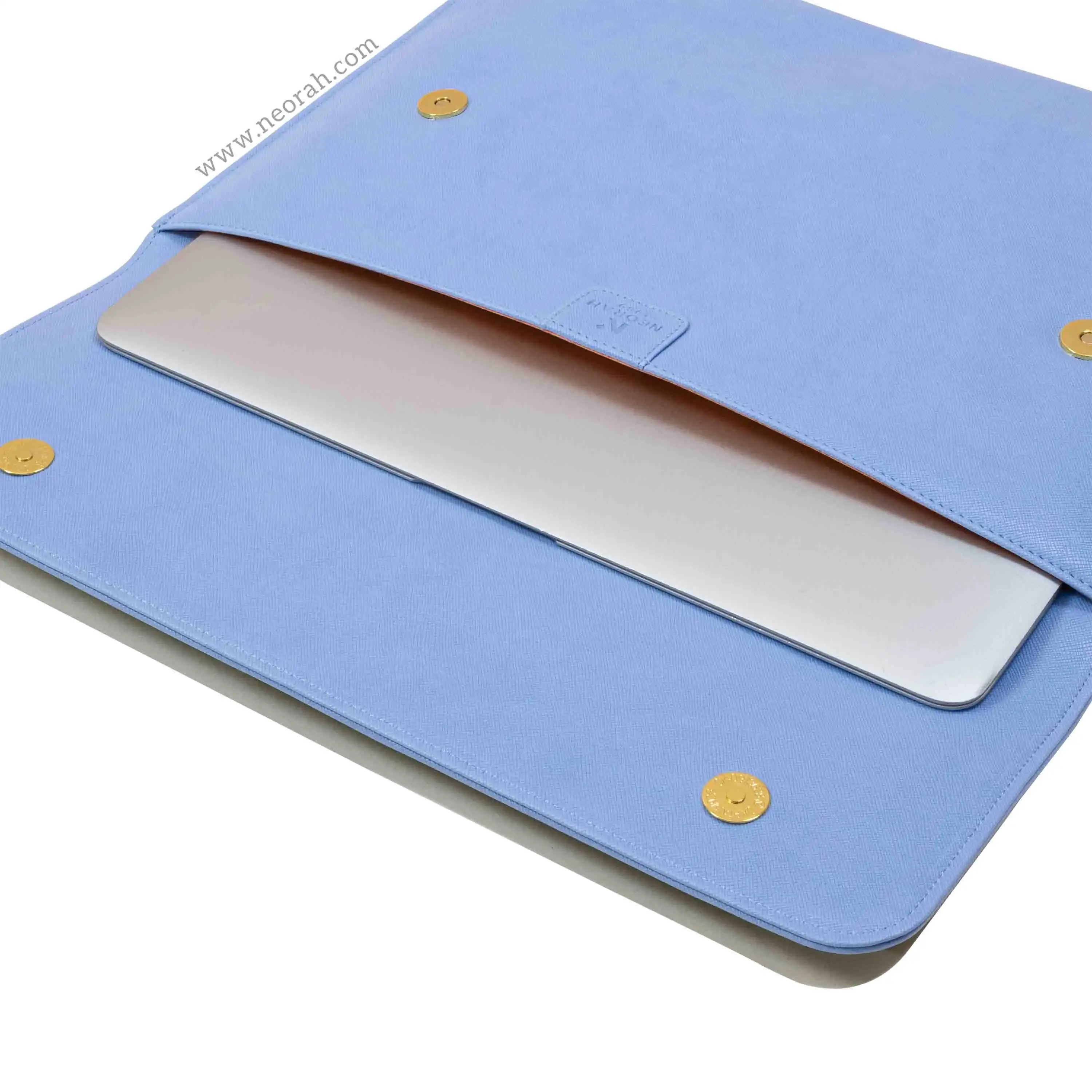 LAPTOP SLEEVE WITH FLAP + MAGNETIC CLOSURE - Image 46