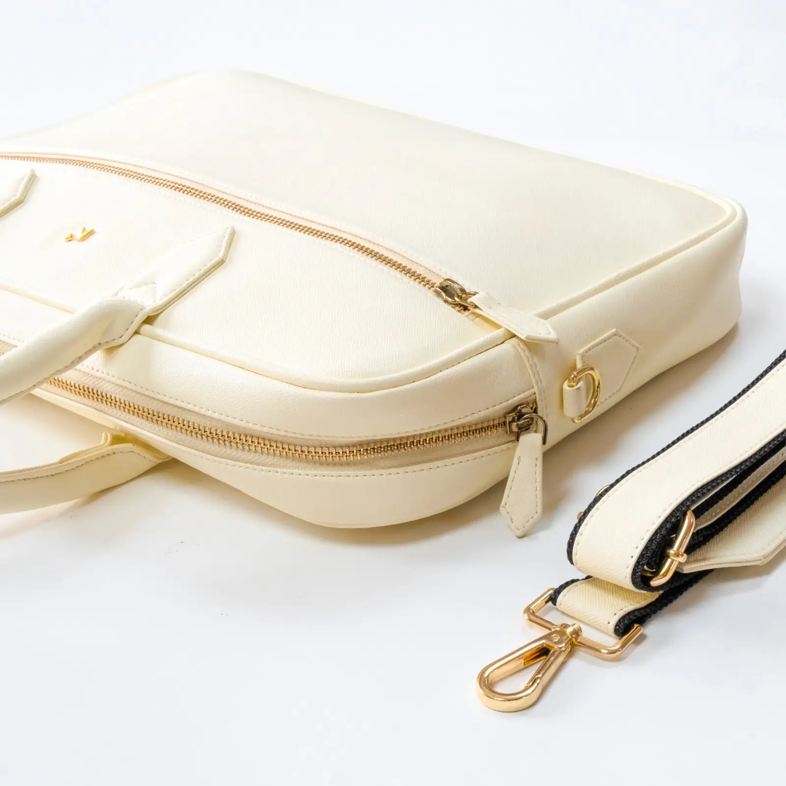 MESSENGER BAG - Image 60