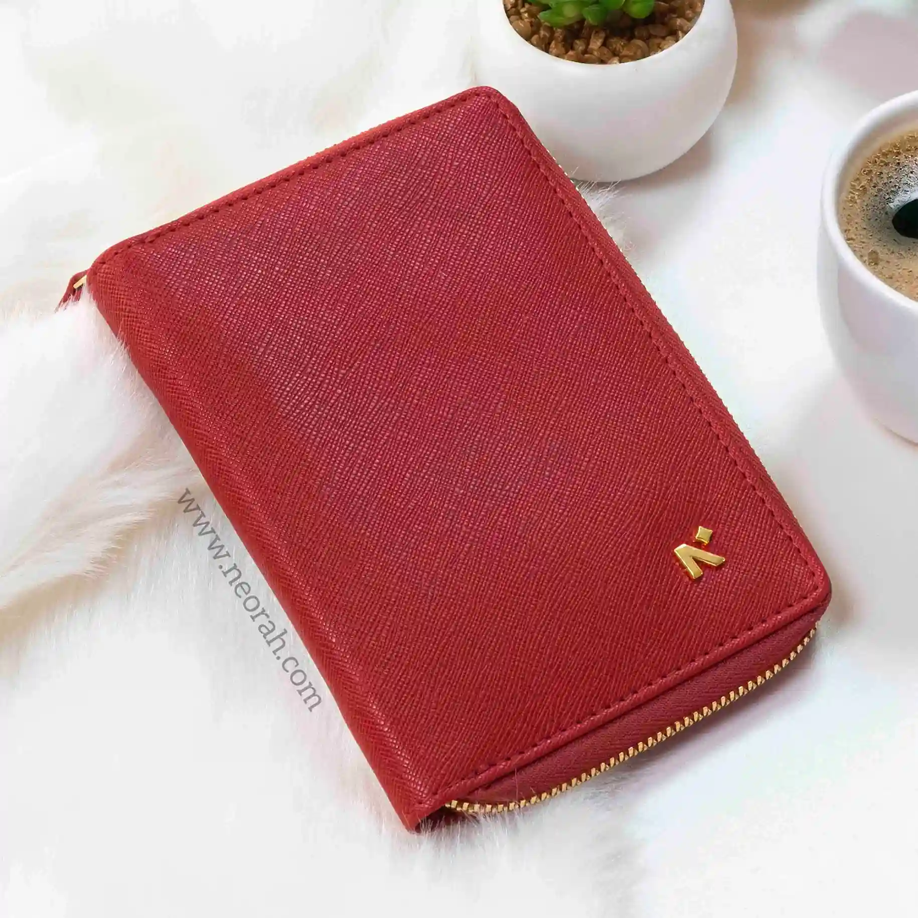B7 - ORGANISER / PASSPORT COVER - ZIP - Image 100