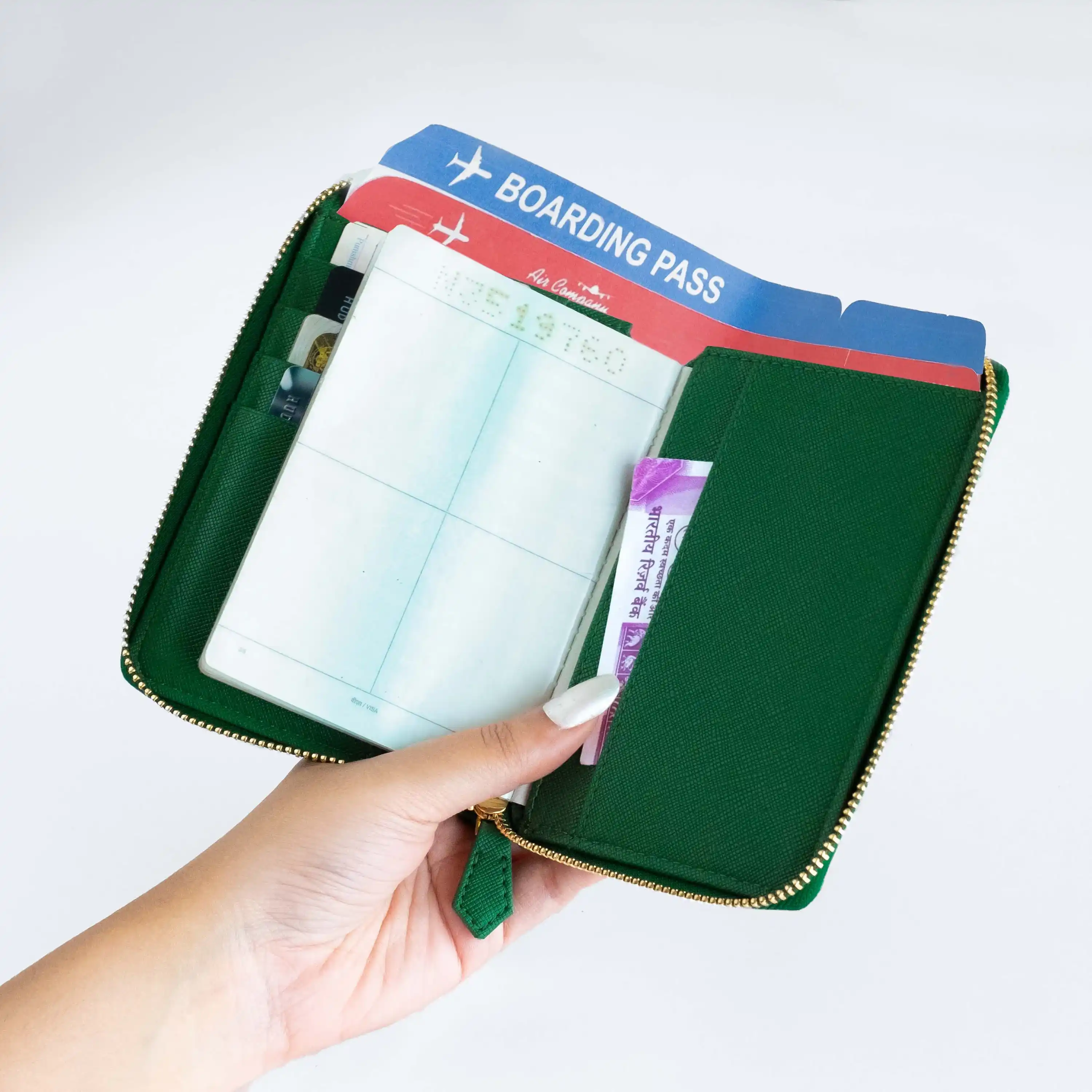 B7 - ORGANISER / PASSPORT COVER - ZIP - Image 14