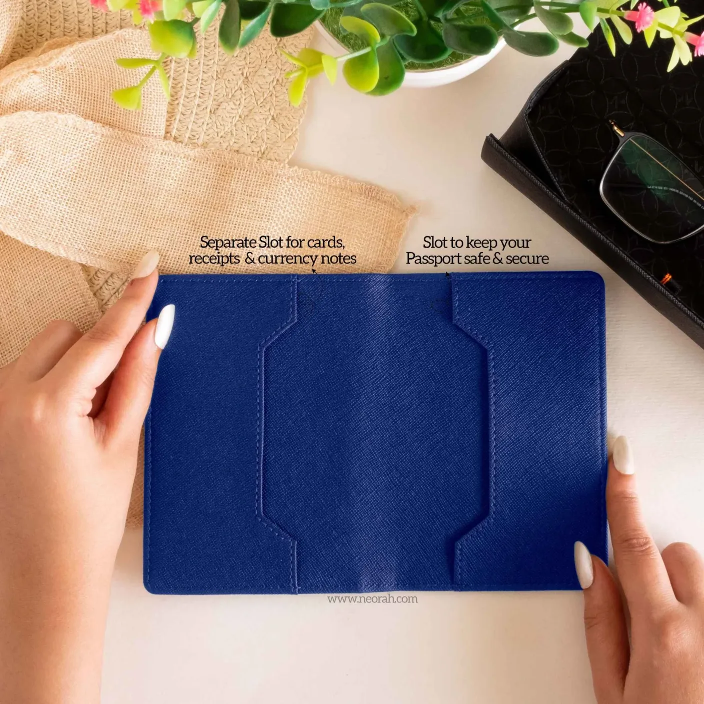 B7 - ORGANISER / PASSPORT COVER - Image 21