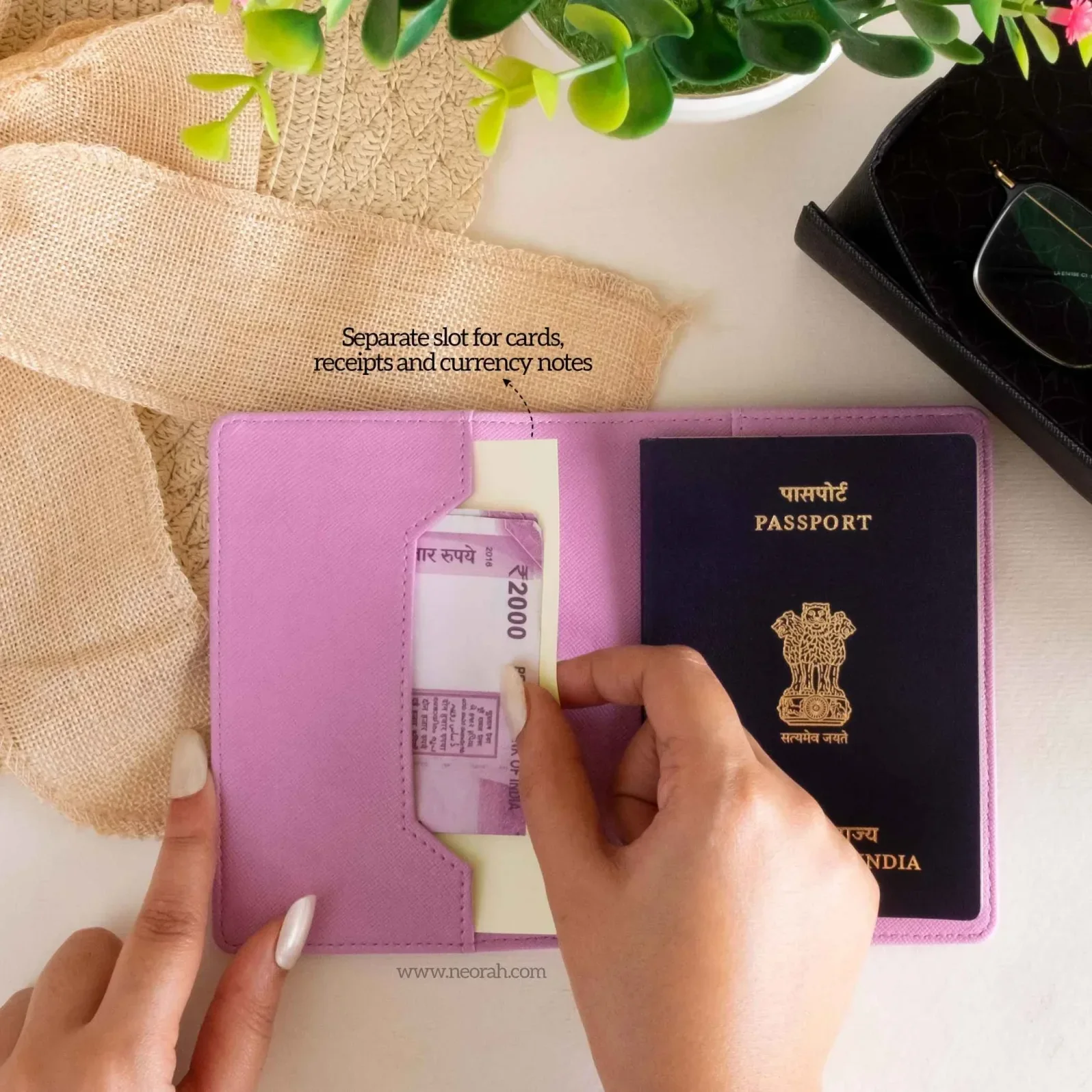 B7 - ORGANISER / PASSPORT COVER - Image 96