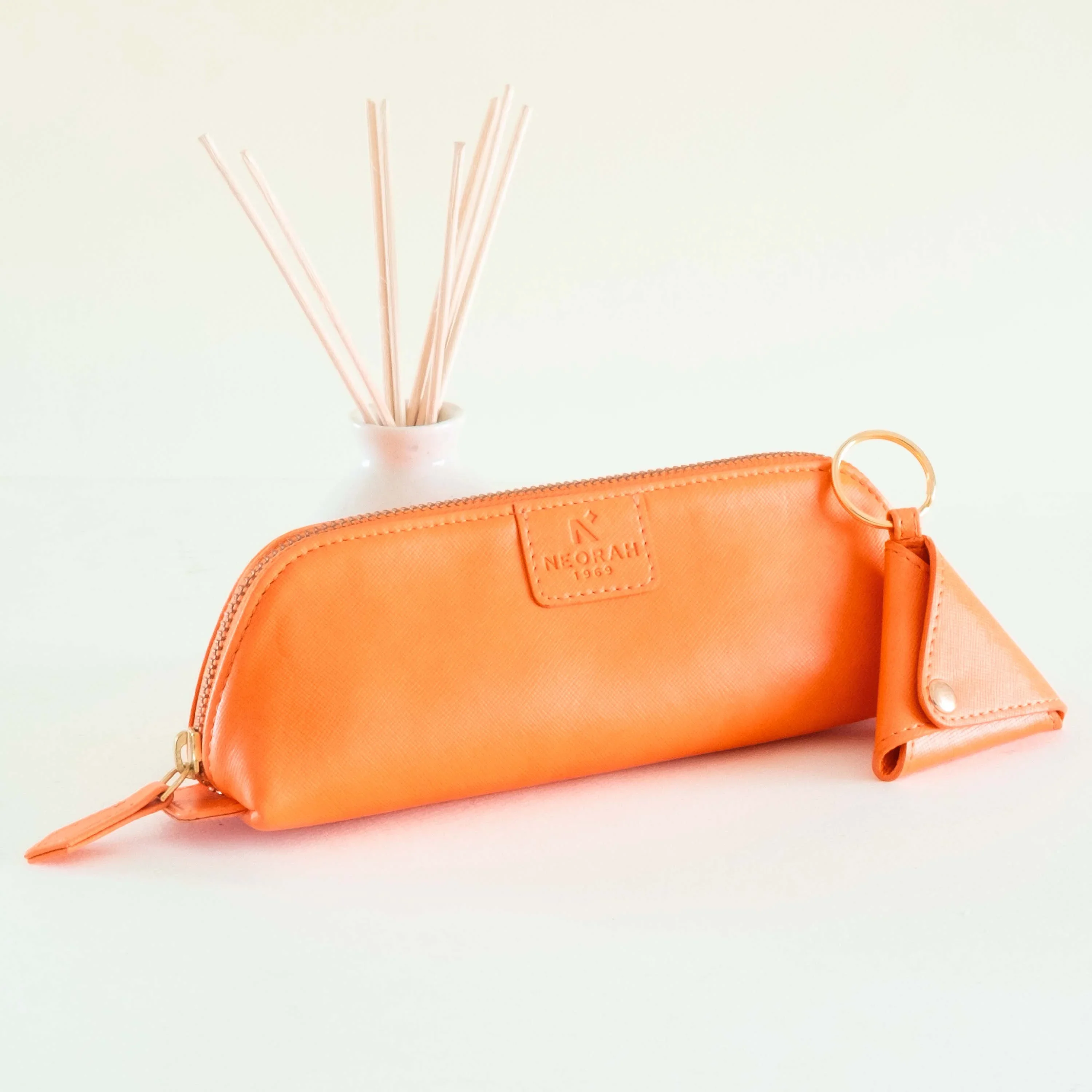 PENCIL POUCH - TRIANGLE - Image 111