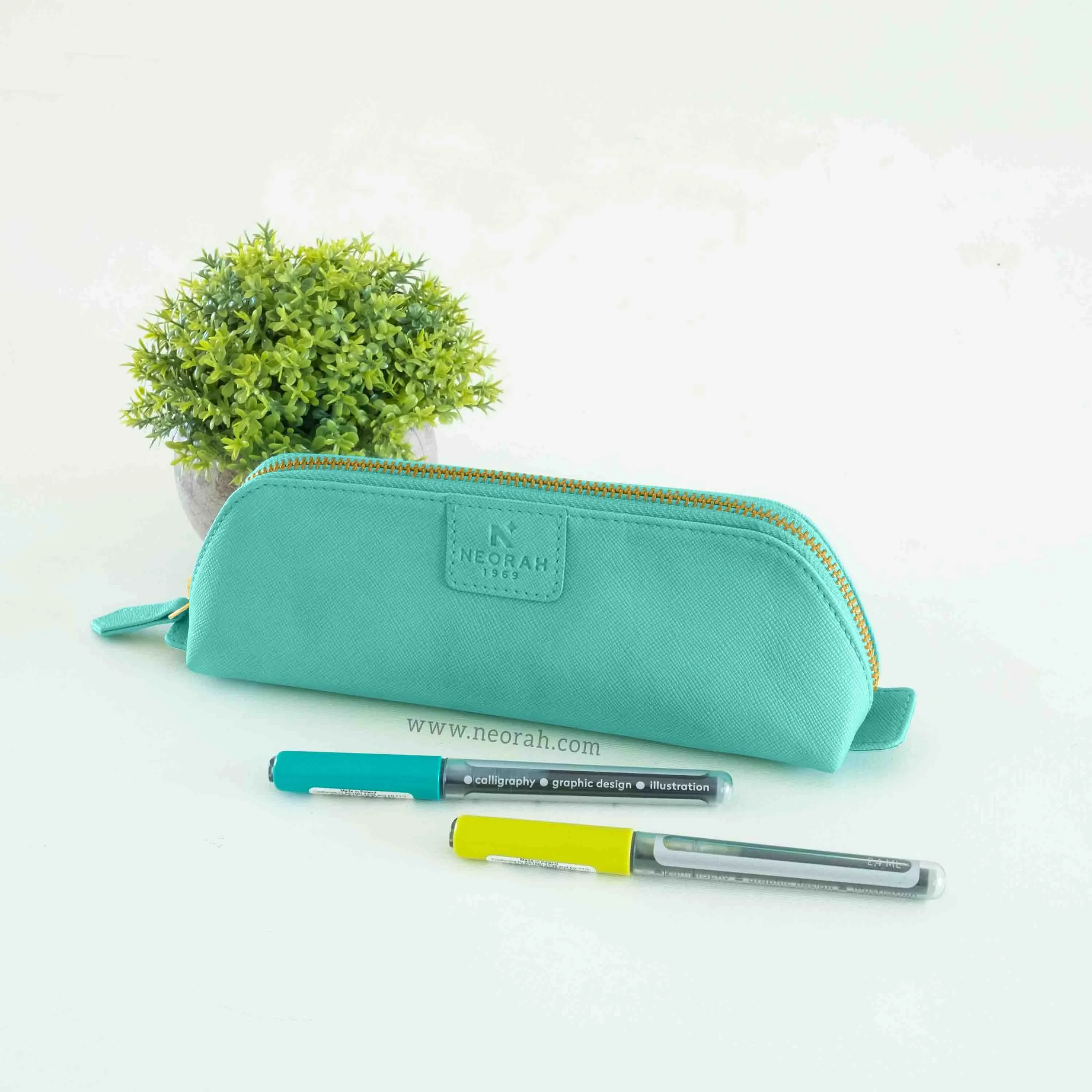 PENCIL POUCH - TRIANGLE - Image 169