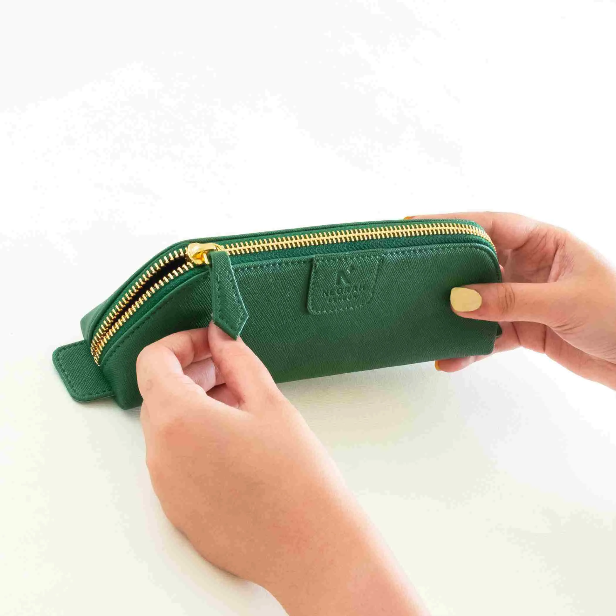 PENCIL POUCH - TRIANGLE - Image 64