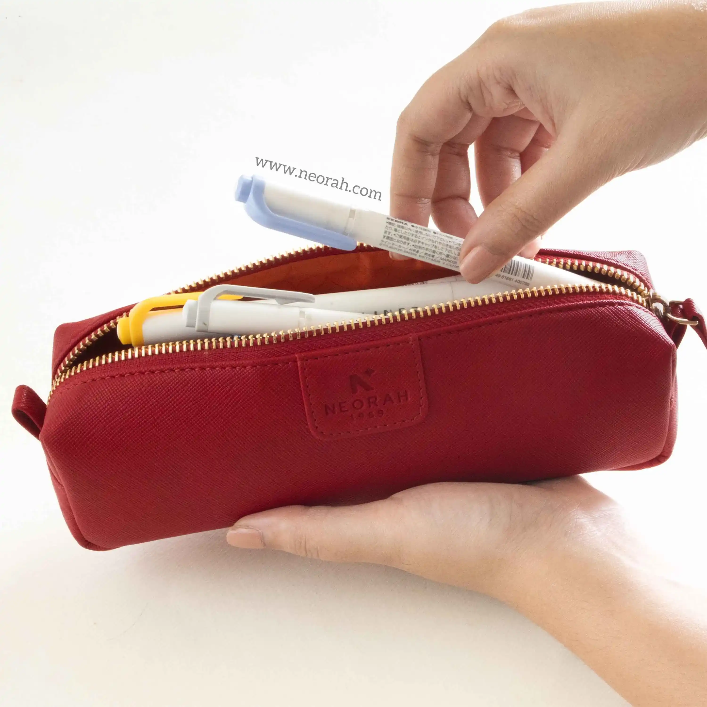 PEN POUCH - SQUARE - Image 27