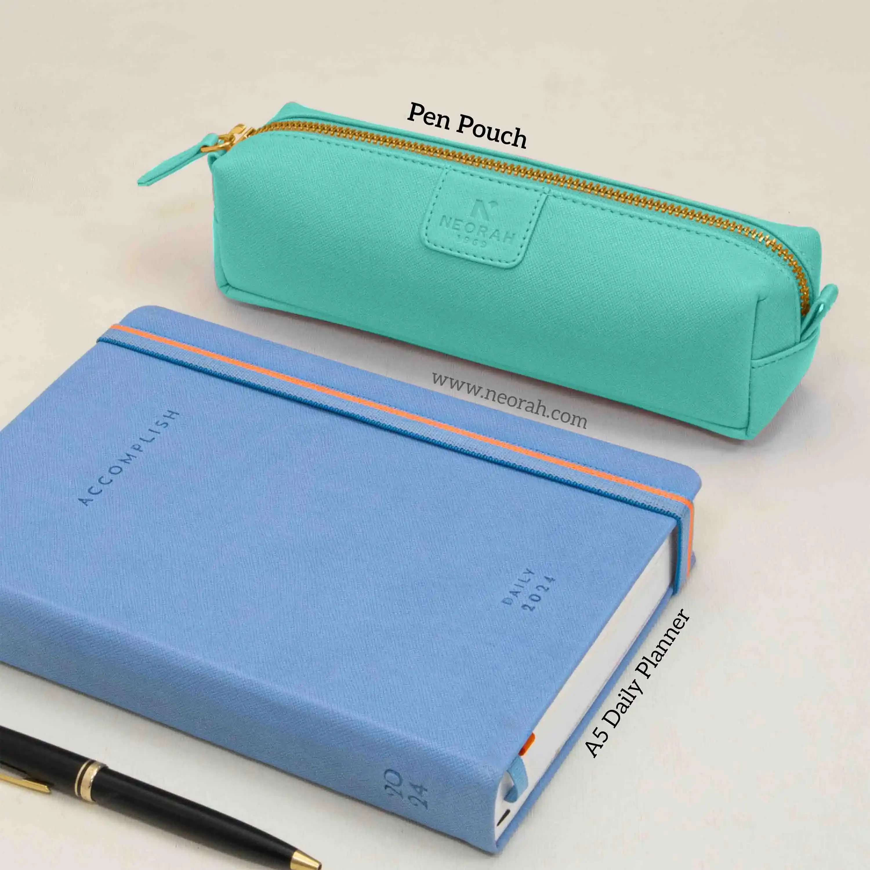 PEN POUCH - SQUARE - Image 88