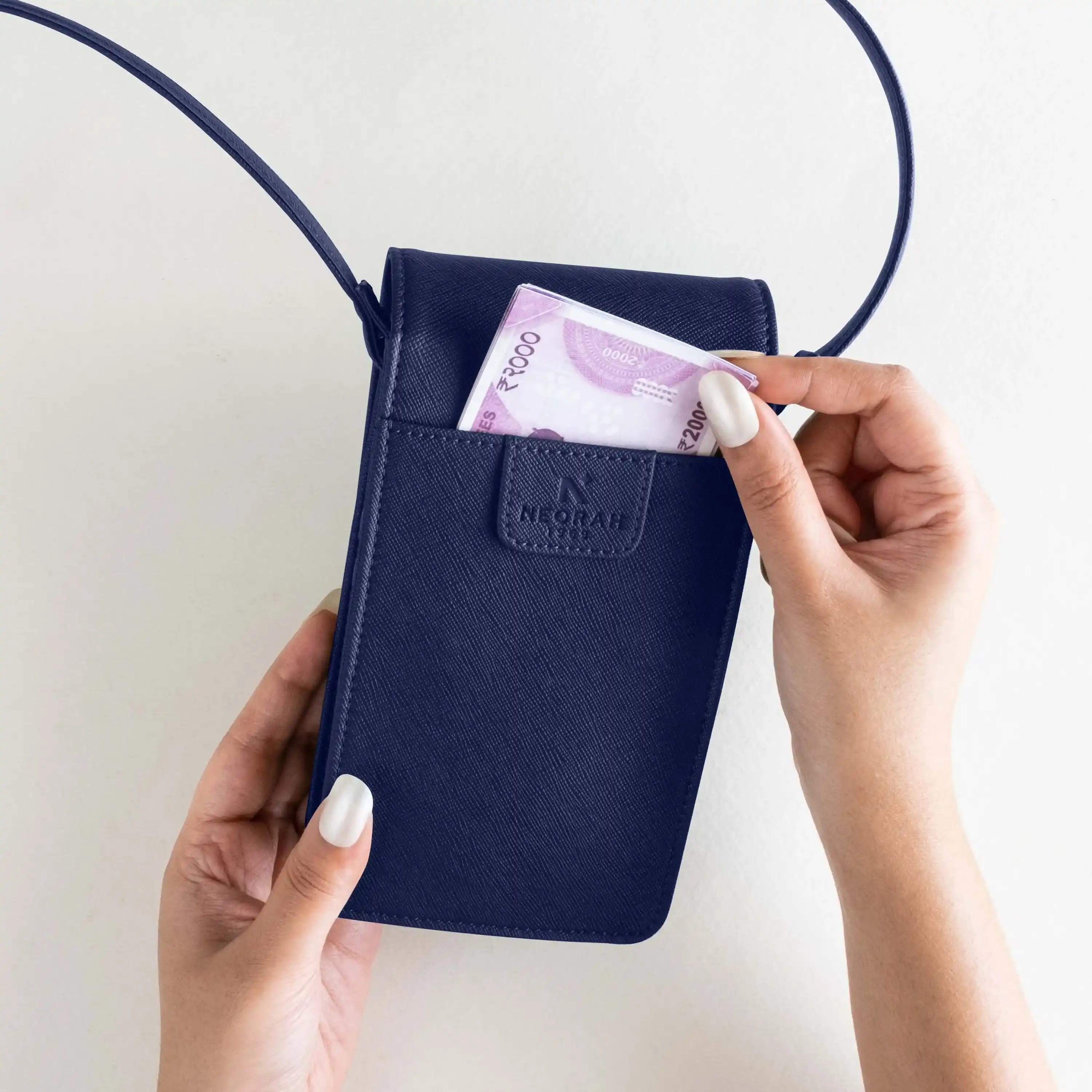 ELLA | SLING BAG - Image 32