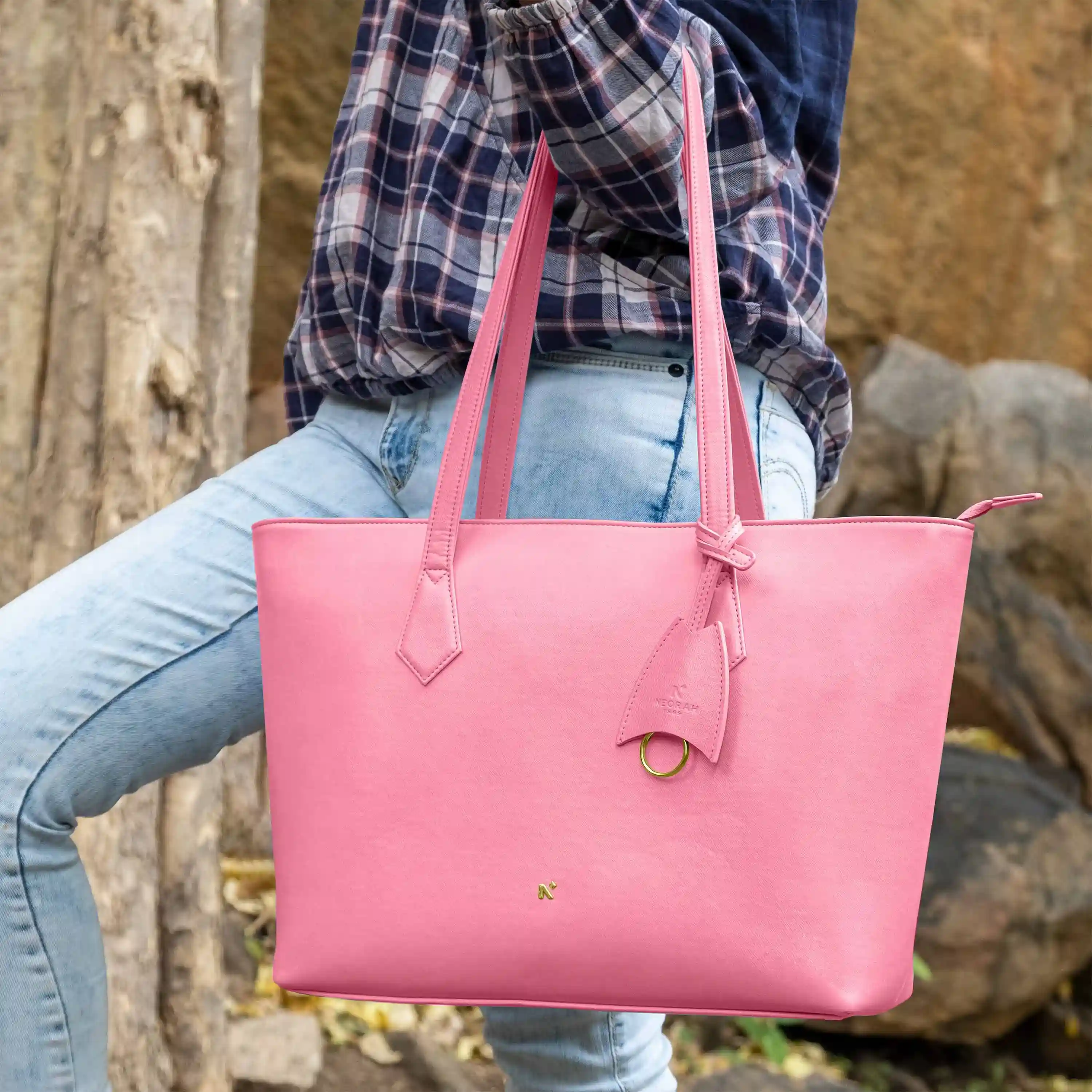 CLASSIC TOTE BAG - Image 117