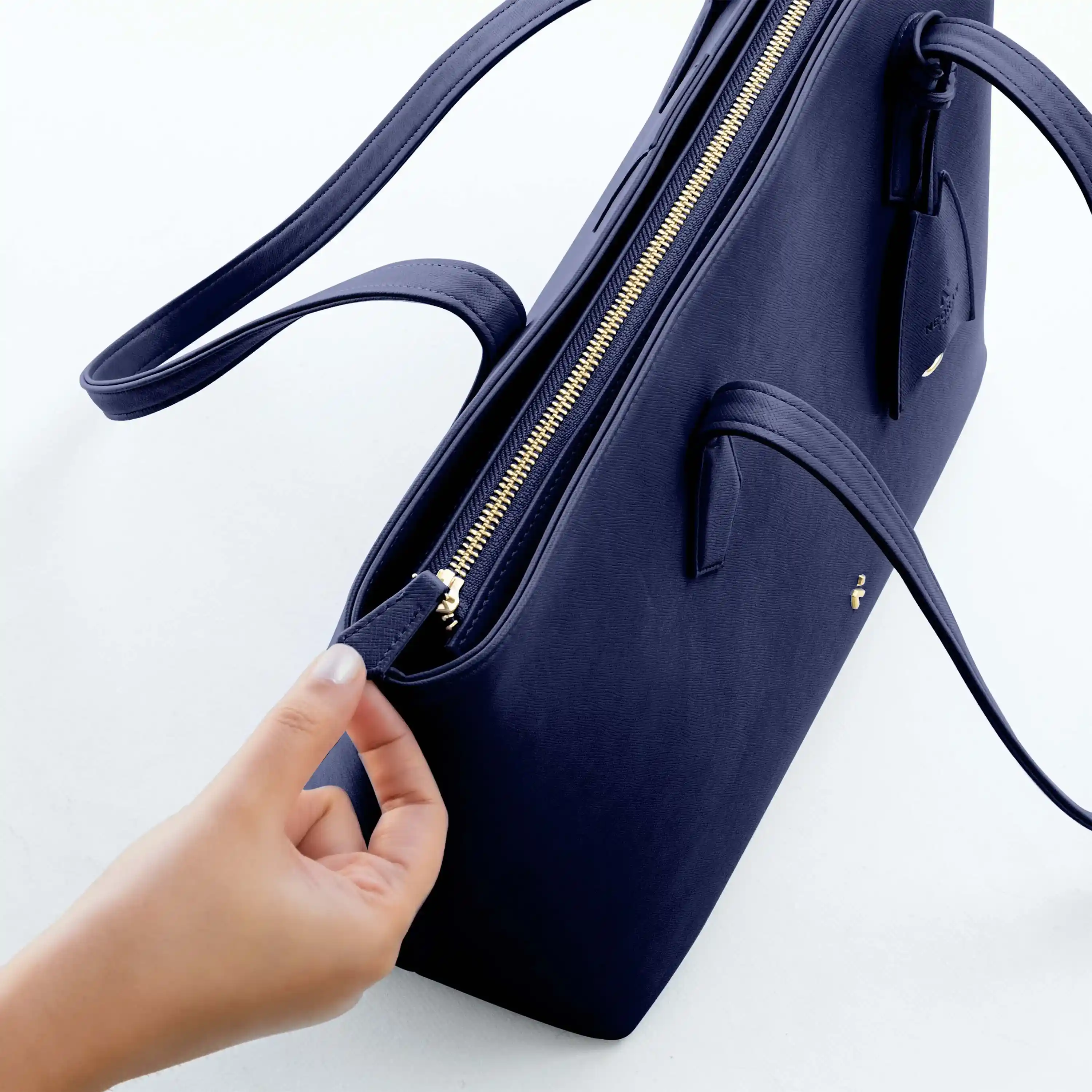CLASSIC TOTE BAG - Image 66