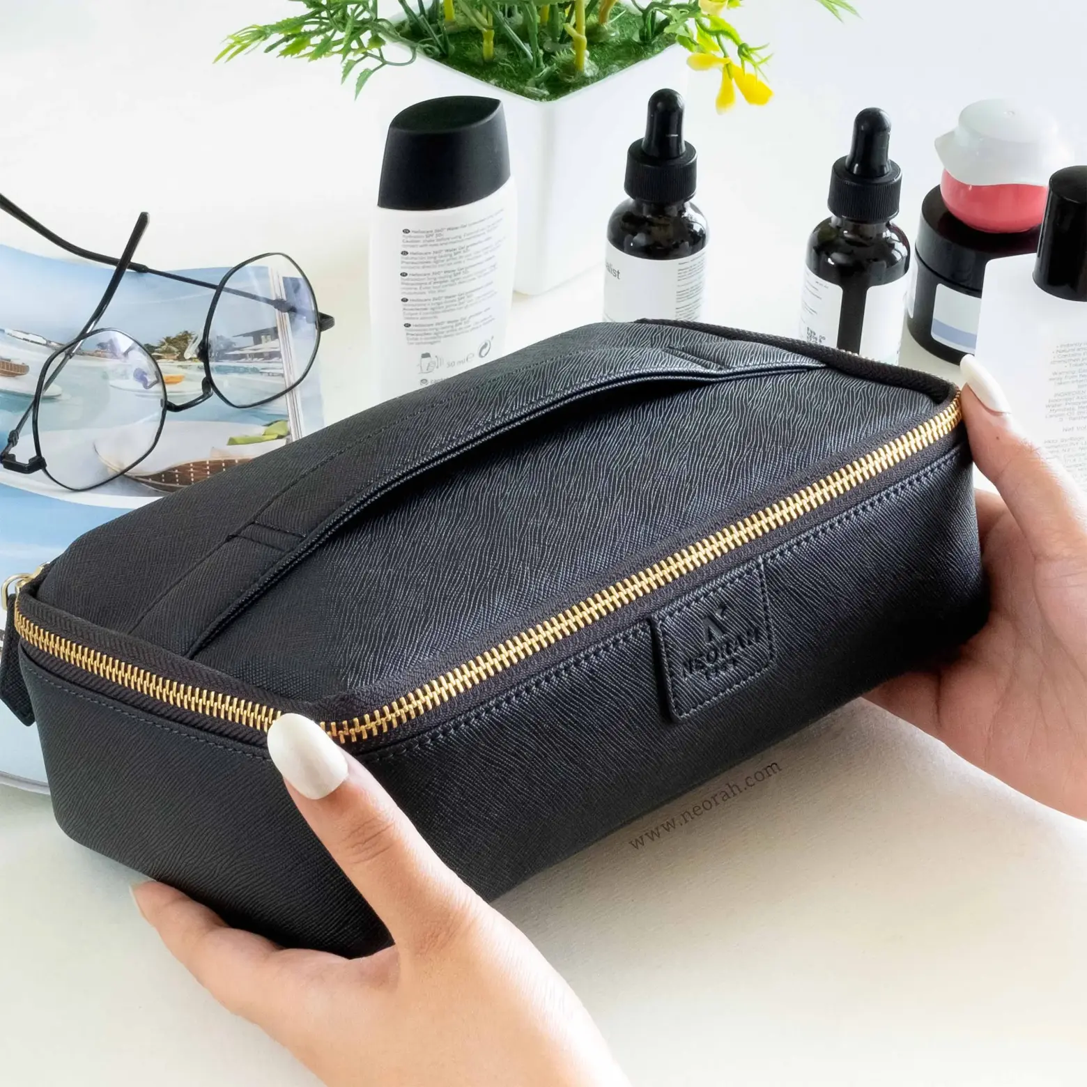 TRAVEL ORGANISER POUCH - Image 25