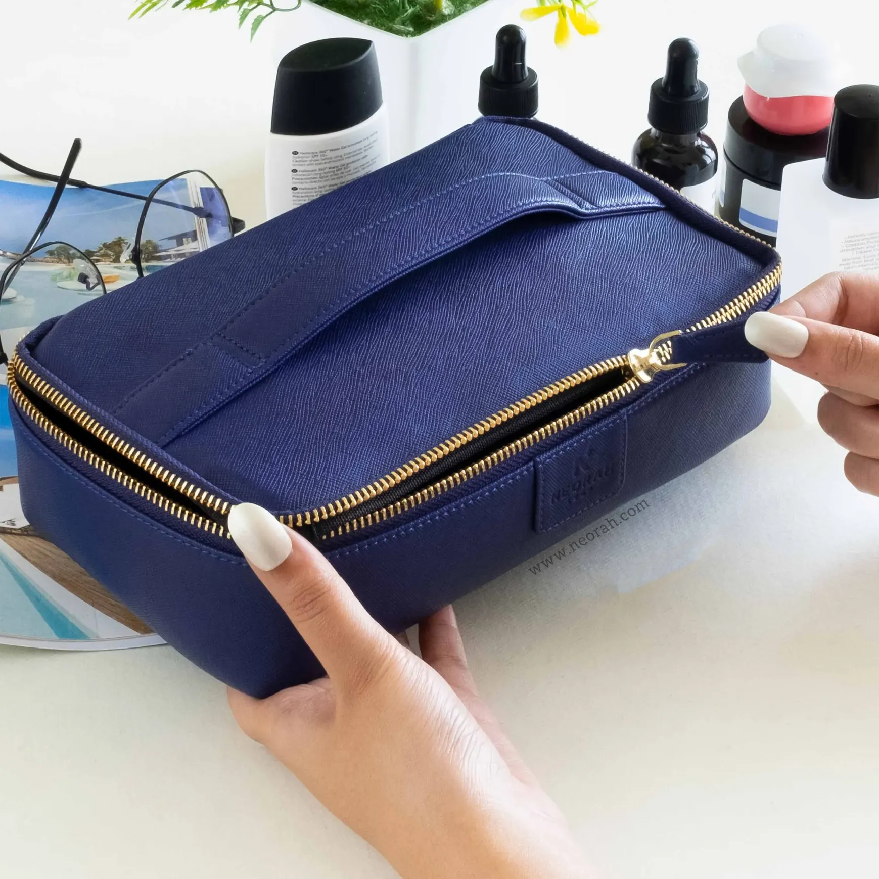 TRAVEL ORGANISER POUCH - Image 4