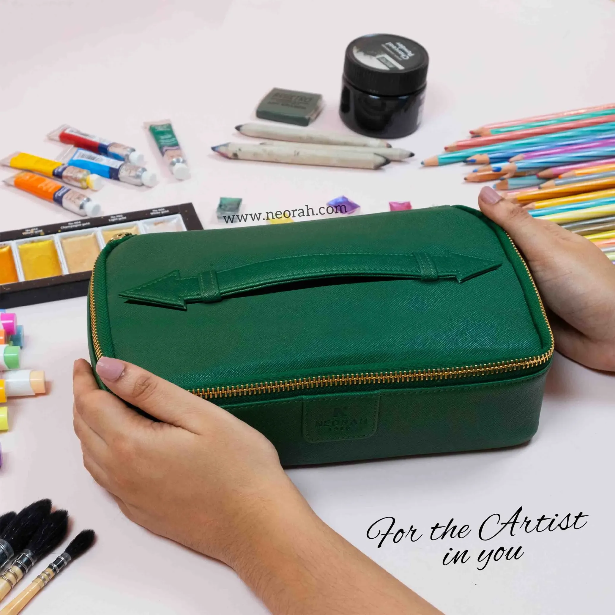 TRAVEL ORGANISER POUCH - Image 41